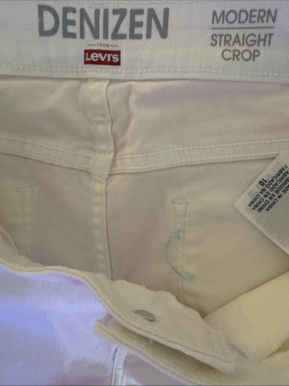 Denizen Levi's Size 10 Modern Straight Crop